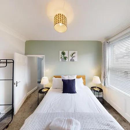 44 Norwood - Ukc6913