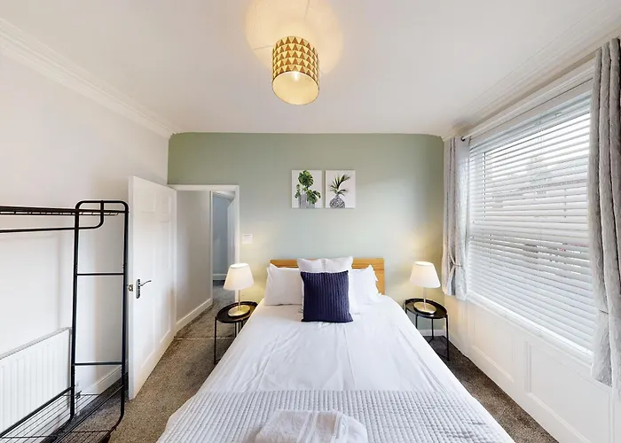 44 Norwood - Ukc6913